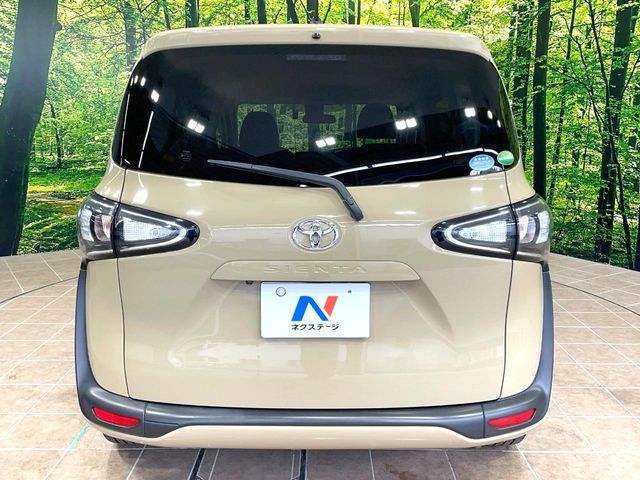TOYOTA SIENTA 2019