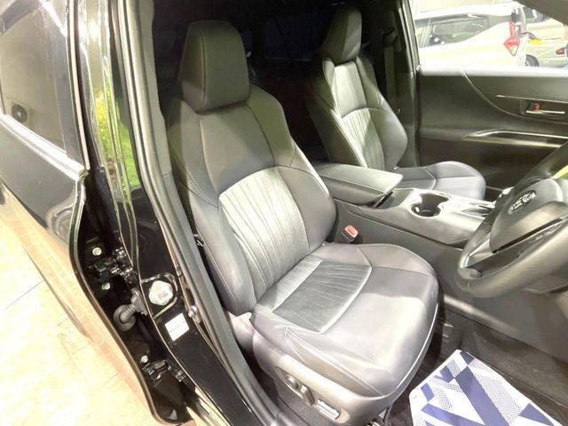 TOYOTA HARRIER HYBRID 2025