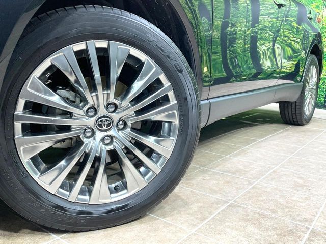 TOYOTA HARRIER HYBRID 2025