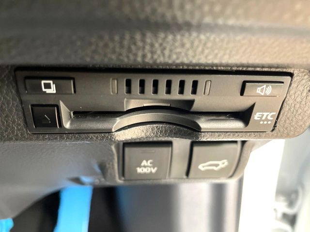 TOYOTA COROLLA CROSS HYBRID 2023