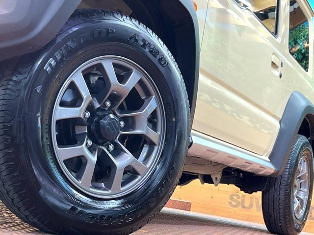 SUZUKI JIMNY SIERRA 2023
