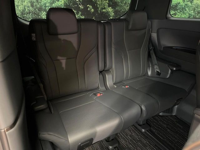 TOYOTA ALPHARD 4WD 2023