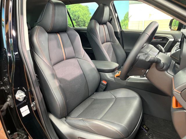 TOYOTA RAV4 HYBRID 4WD 2025