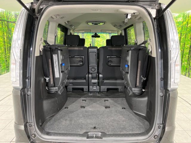 NISSAN SERENA  WG 4WD 2014