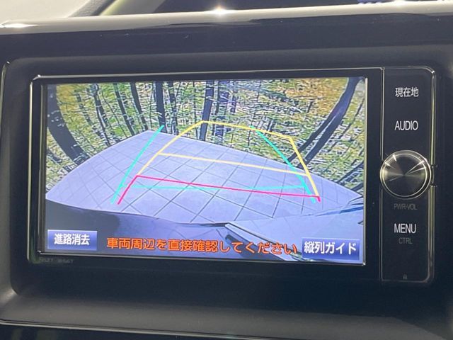 TOYOTA VOXY 4WD 2017