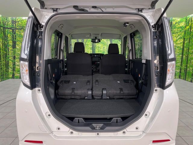 TOYOTA ROOMY 4WD 2023