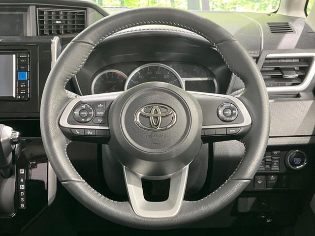 TOYOTA ROOMY 4WD 2023