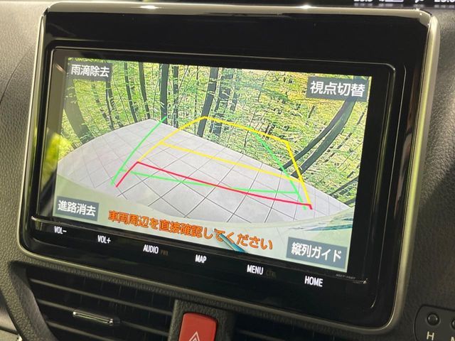 TOYOTA VOXY 4WD 2021