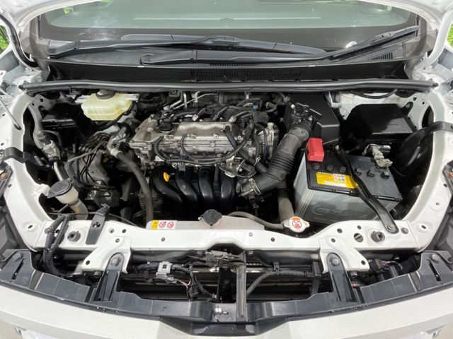 TOYOTA VOXY 4WD 2021