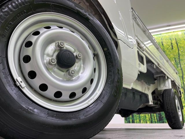 DAIHATSU HIJET truck 4WD 2017