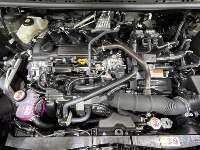 TOYOTA SIENTA HYBRID 2025