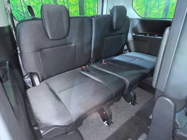 NISSAN SERENA  WG 4WD 2023