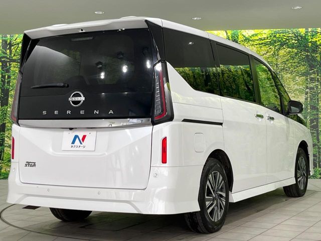NISSAN SERENA  WG 4WD 2023