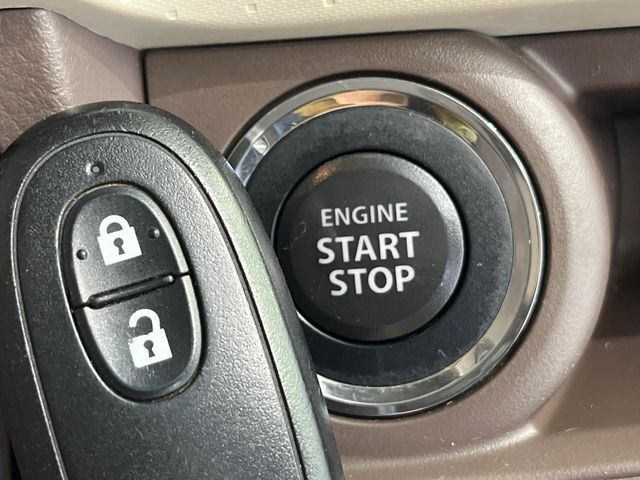 SUZUKI MR WAGON Wit 2014