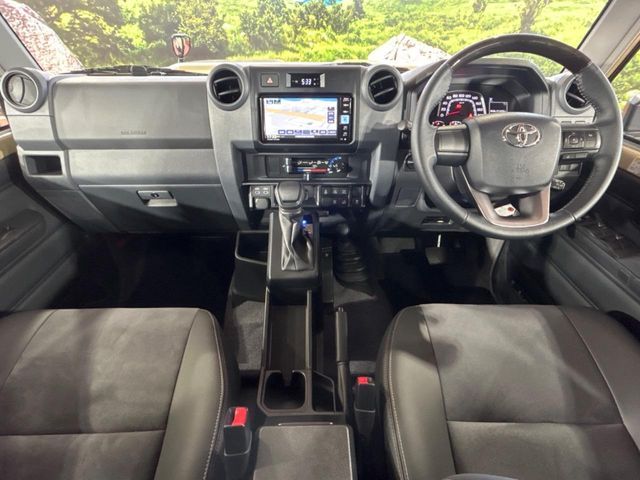 TOYOTA LANDCRUISER 70 2025