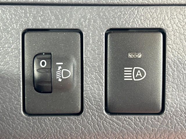 TOYOTA LANDCRUISER 70 2025