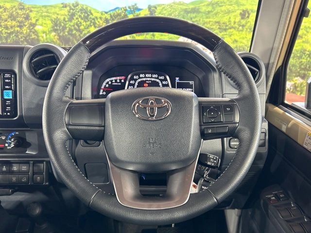 TOYOTA LANDCRUISER 70 2025