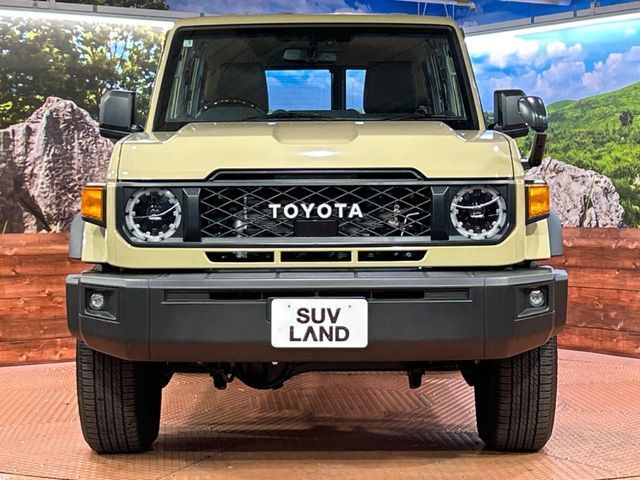 TOYOTA LANDCRUISER 70 2025