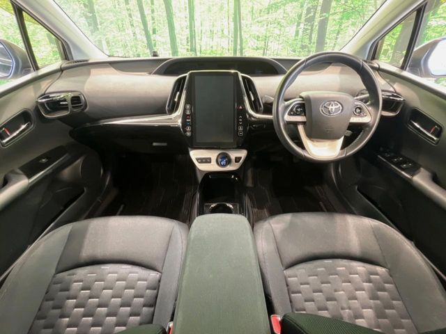 TOYOTA PRIUS PHV 2017