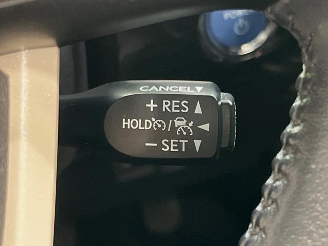 TOYOTA PRIUS PHV 2017