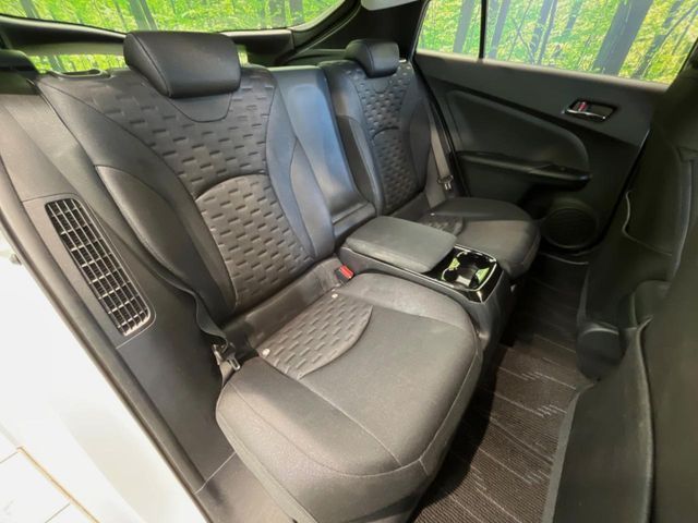 TOYOTA PRIUS PHV 2017