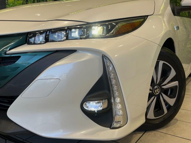 TOYOTA PRIUS PHV 2017