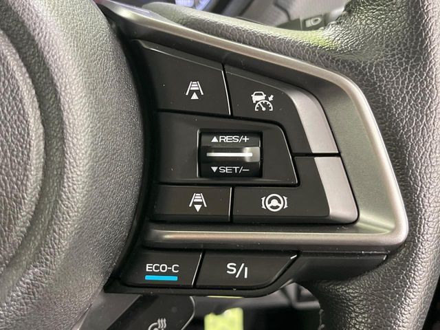 SUBARU FORESTER 2018