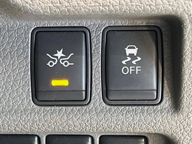 NISSAN NV350 CARAVAN 2016