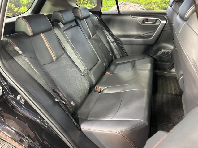 TOYOTA RAV4 4WD 2019