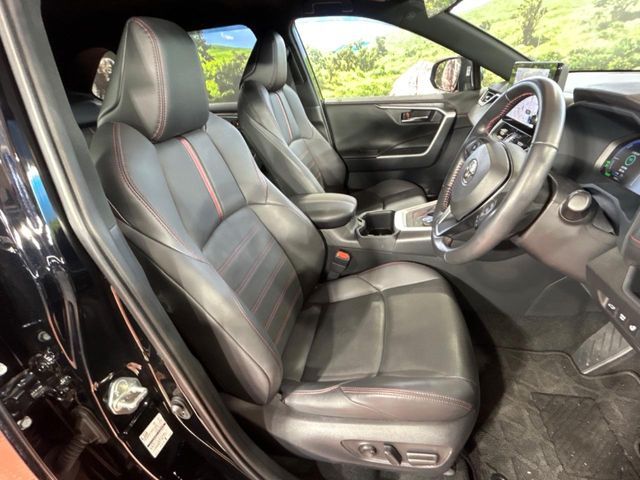 TOYOTA RAV4 PHV 2023