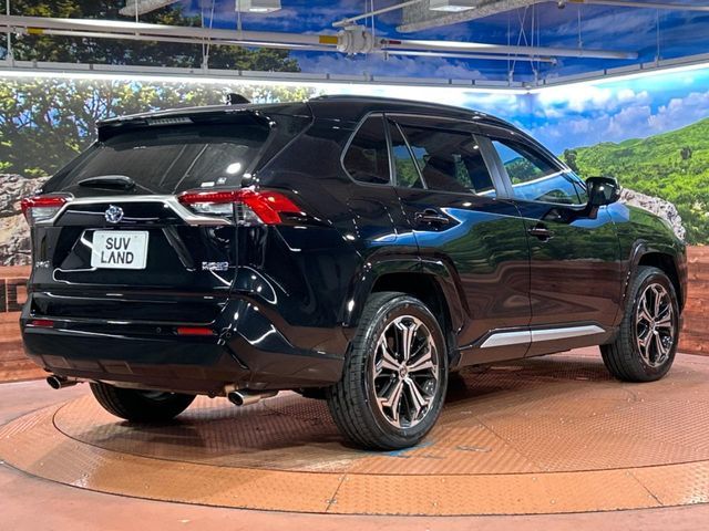 TOYOTA RAV4 PHV 2023