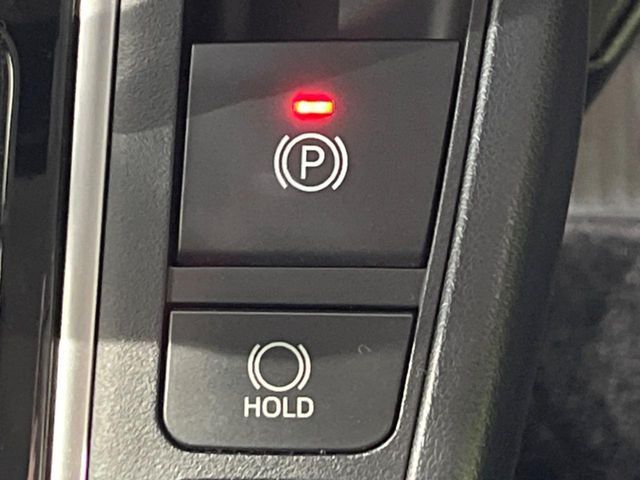 TOYOTA VELLFIRE 4WD 2017