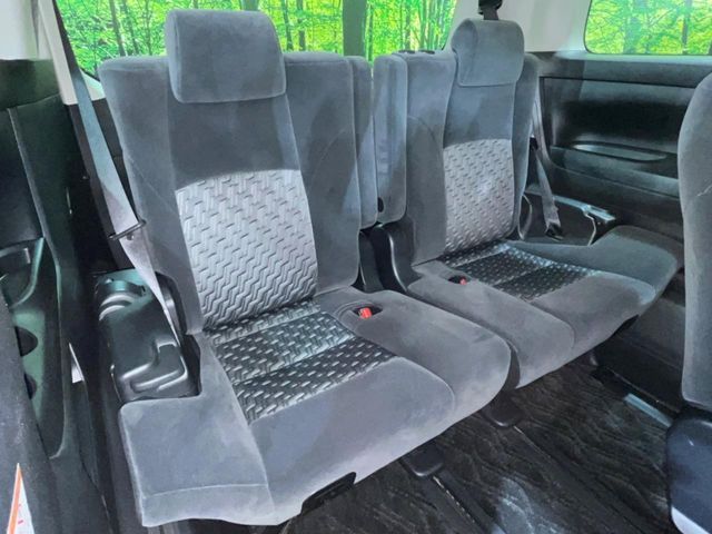 TOYOTA VELLFIRE 4WD 2017