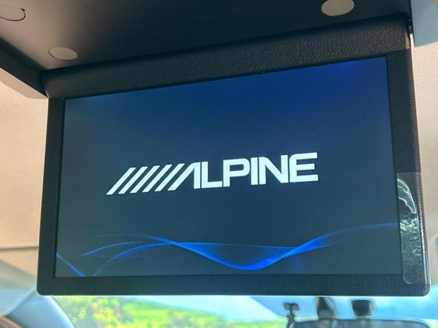 TOYOTA ESQUIRE HYBRID 2015