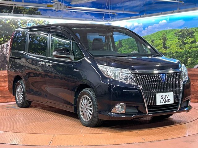 TOYOTA ESQUIRE HYBRID 2015