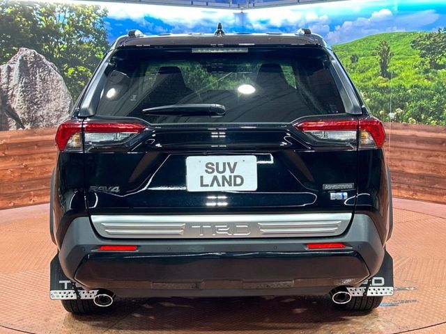 TOYOTA RAV4 HYBRID 4WD 2023