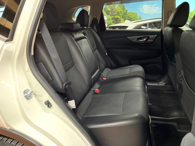 NISSAN X-TRAIL HYBRID 2WD 2015