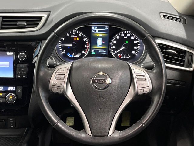 NISSAN X-TRAIL HYBRID 2WD 2015