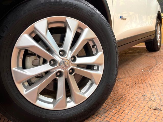 NISSAN X-TRAIL HYBRID 2WD 2015