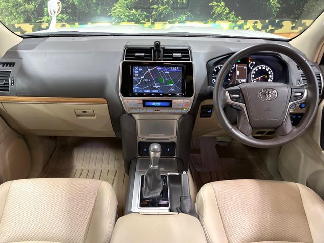 TOYOTA LANDCRUISER PRADO 2023