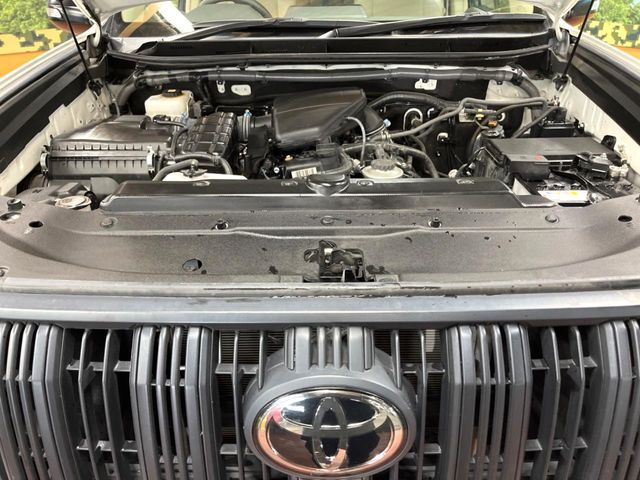 TOYOTA LANDCRUISER PRADO 2023