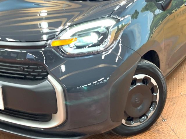 TOYOTA SIENTA HYBRID 2024