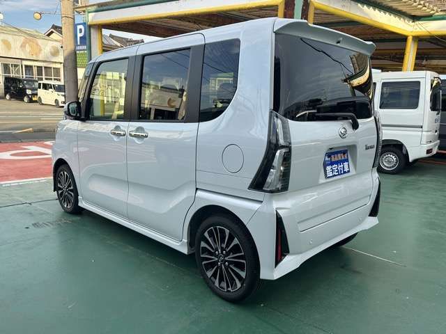 DAIHATSU TANTO CUSTOM 2025