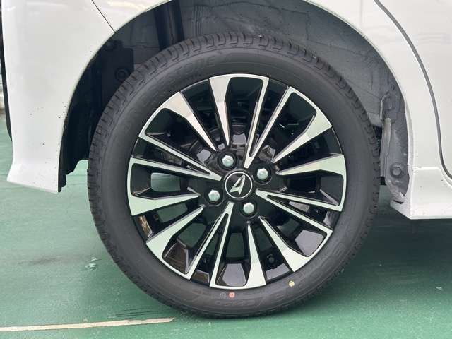 DAIHATSU TANTO CUSTOM 2025