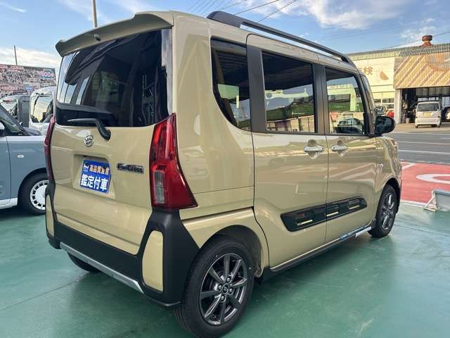 DAIHATSU TANTO FAN CROSS 2024