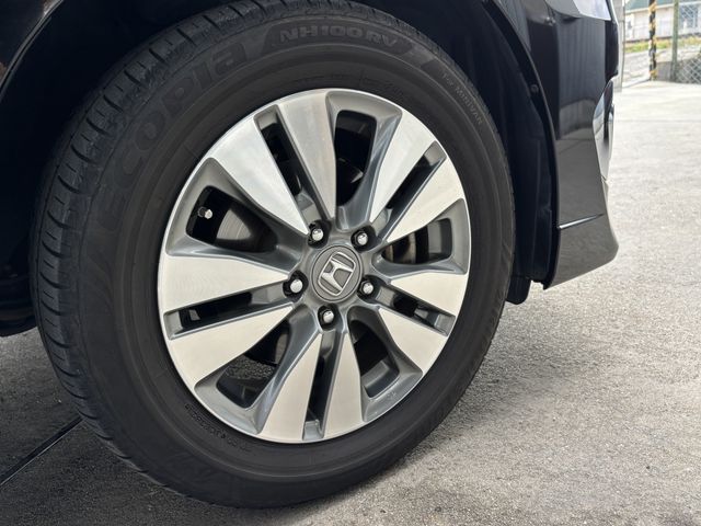 HONDA STEPWAGON SPADA 2014