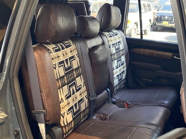 TOYOTA LANDCRUISER PRADO 2004