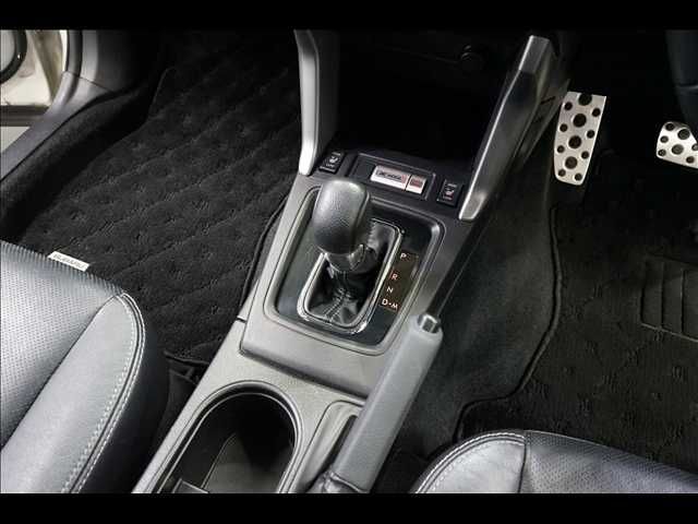 SUBARU FORESTER 2012