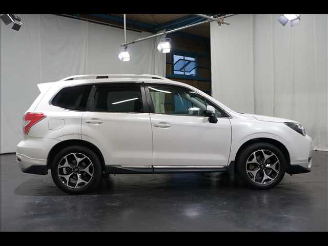 SUBARU FORESTER 2012
