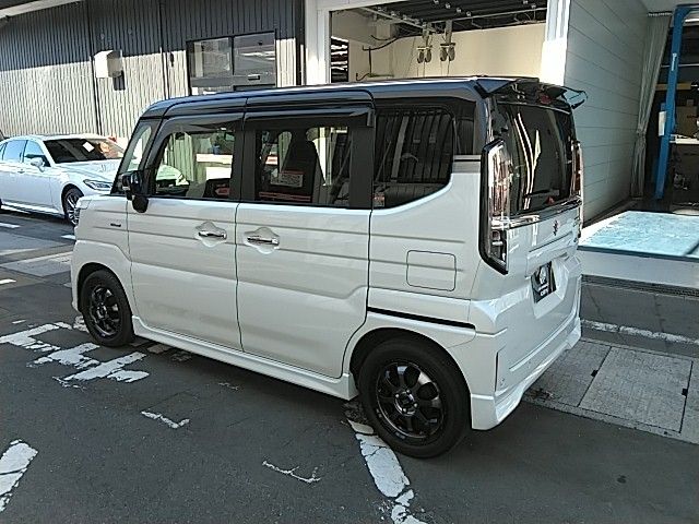 SUZUKI Spacia custom 4WD 2024